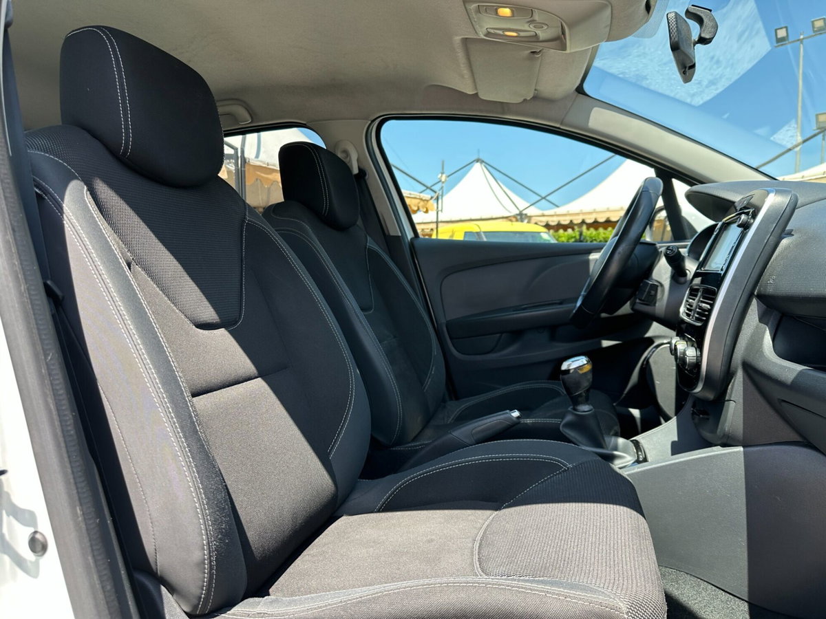 Renault Clio dCi 8V 90CV Start&Stop 5 porte Energy Intens (13)