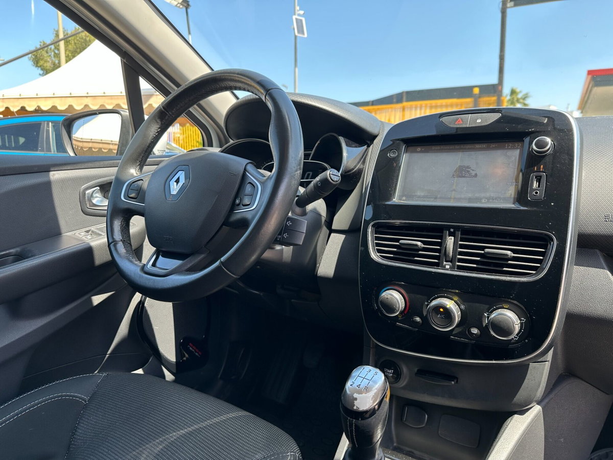 Renault Clio dCi 8V 90CV Start&Stop 5 porte Energy Intens (17)