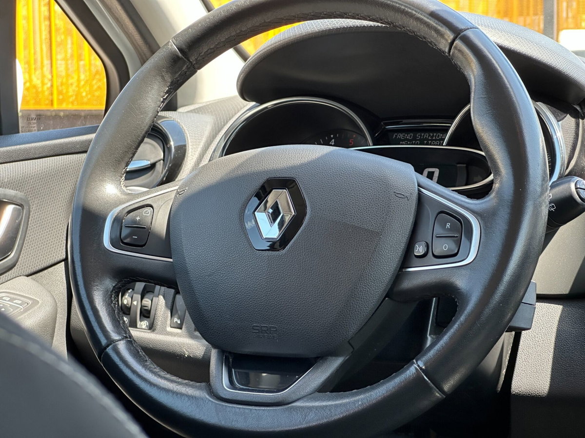 Renault Clio dCi 8V 90CV Start&Stop 5 porte Energy Intens (18)
