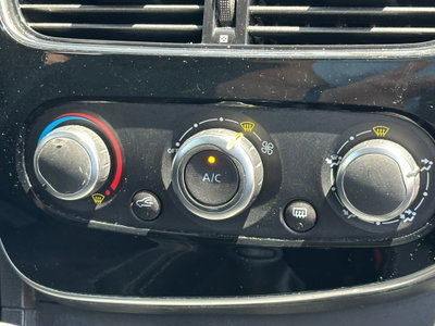 Renault Clio dCi 8V 90CV Start&Stop 5 porte Energy Intens (20)