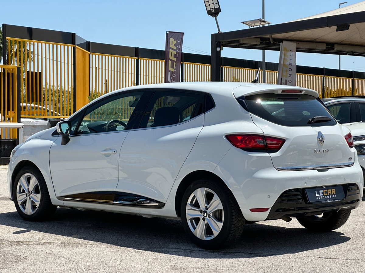 Renault Clio dCi 8V 90CV Start&Stop 5 porte Energy Intens (4)