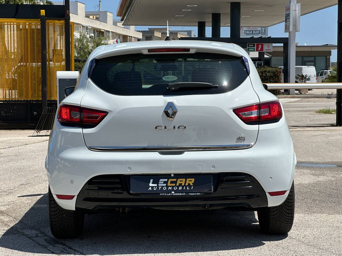 Renault Clio dCi 8V 90CV Start&Stop 5 porte Energy Intens (5)