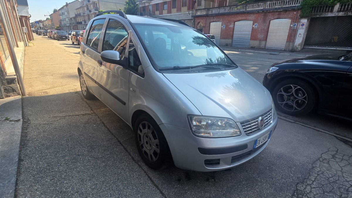 Fiat Idea 1.4 16V Active (3)