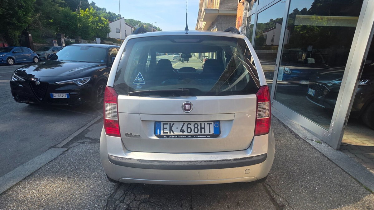 Fiat Idea 1.4 16V Active (5)