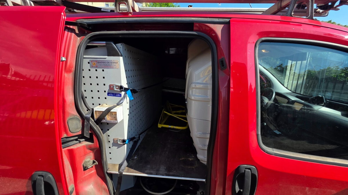 Fiat Fiorino 1.3 MJT 95CV Combinato (9)