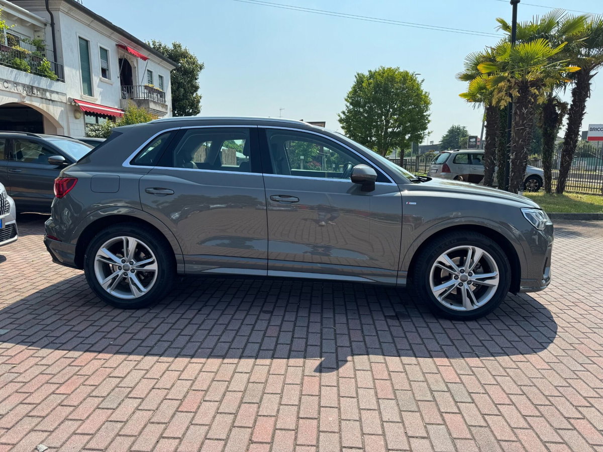 Audi Q3 Sportback 35 TDI quattro S tronic S line edition (2)