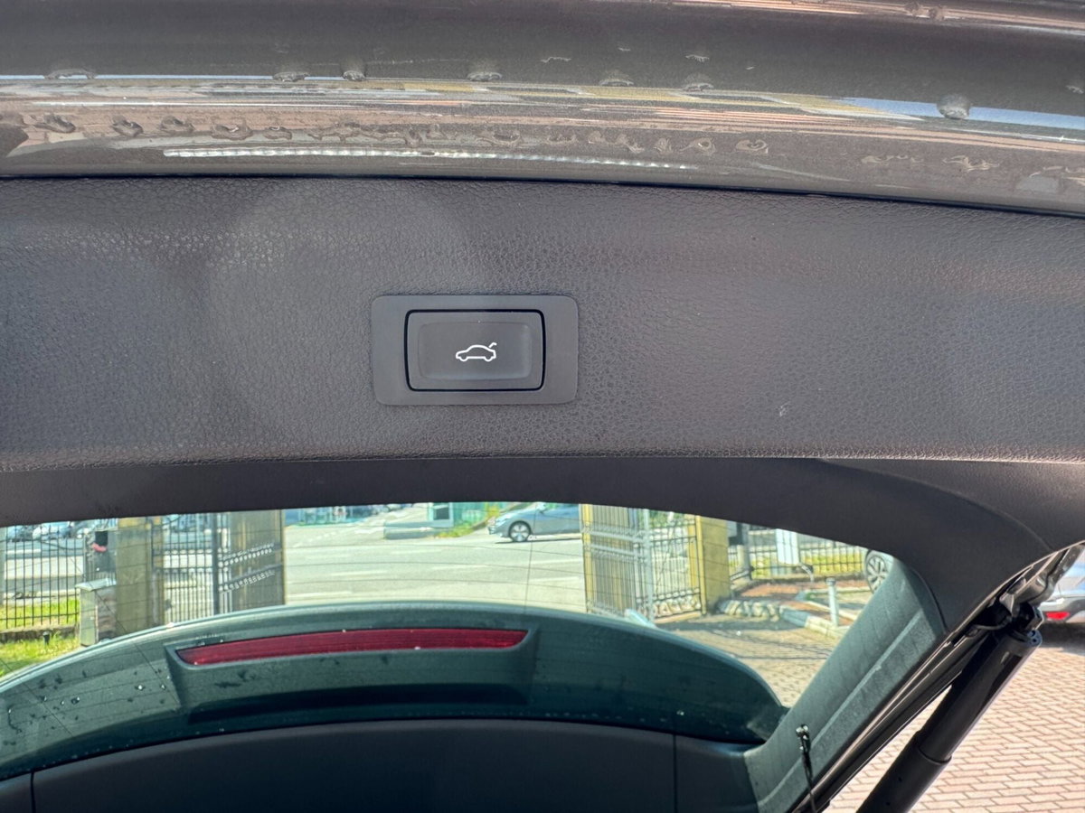 Audi Q3 Sportback 35 TDI quattro S tronic S line edition (15)
