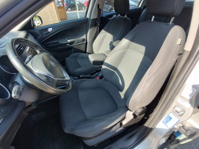 Alfa Romeo Giulietta 1.6 JTDm Ti 120cv (11)