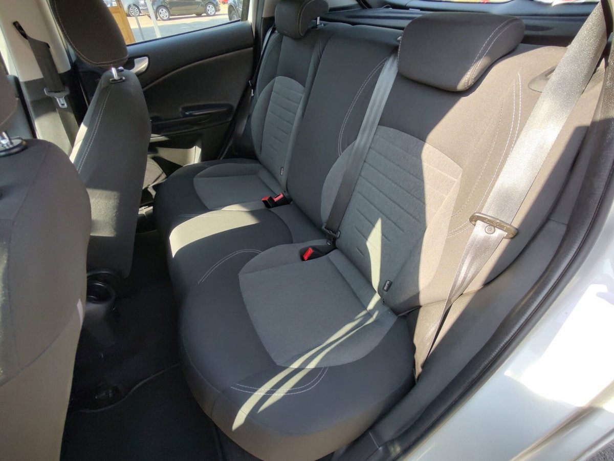 Alfa Romeo Giulietta 1.6 JTDm Ti 120cv (13)