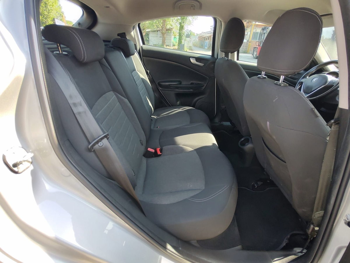 Alfa Romeo Giulietta 1.6 JTDm Ti 120cv (18)