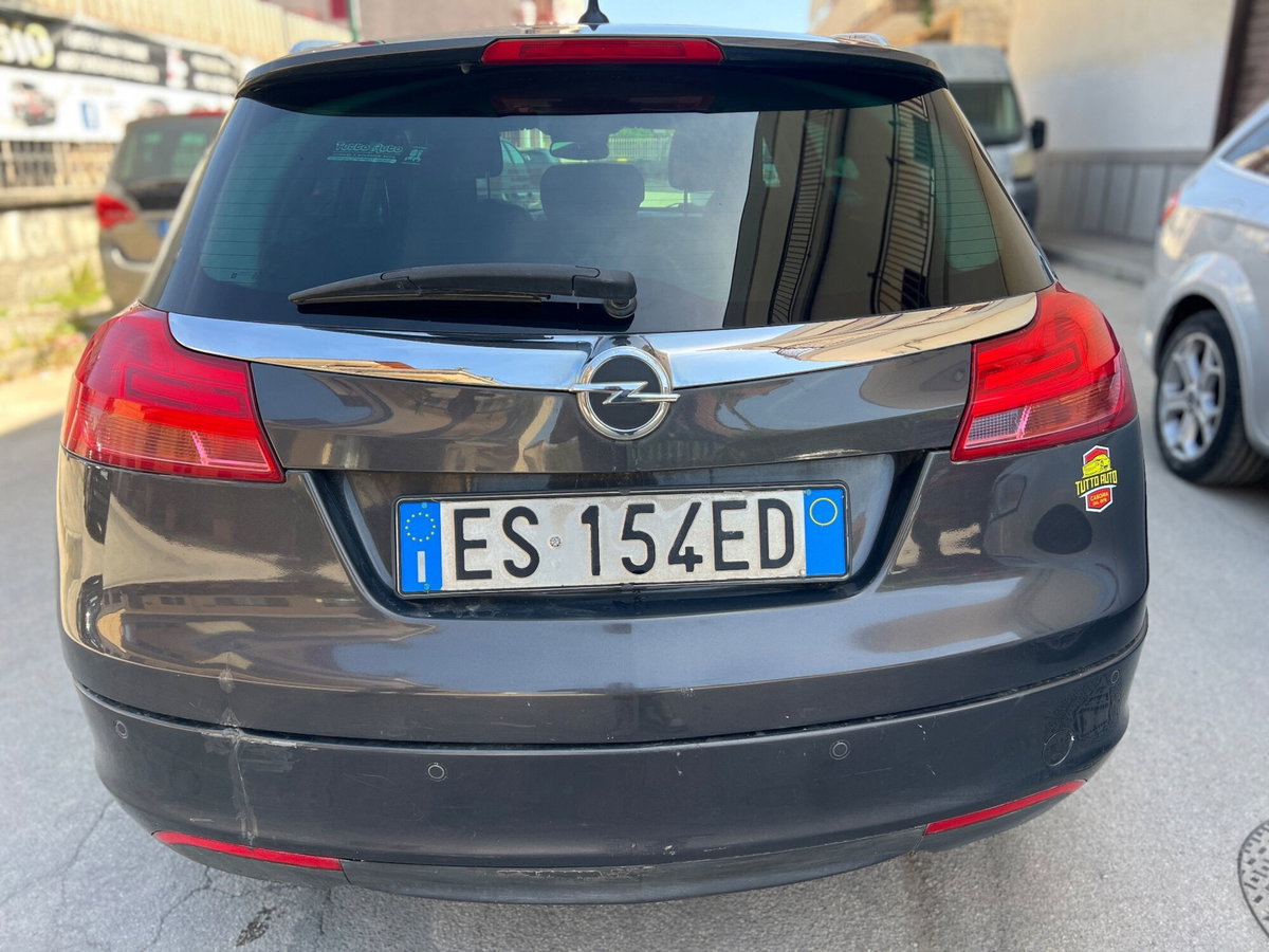 Opel Insignia CDTI 163CV Start&Stop 4 porte Cosmo (6)