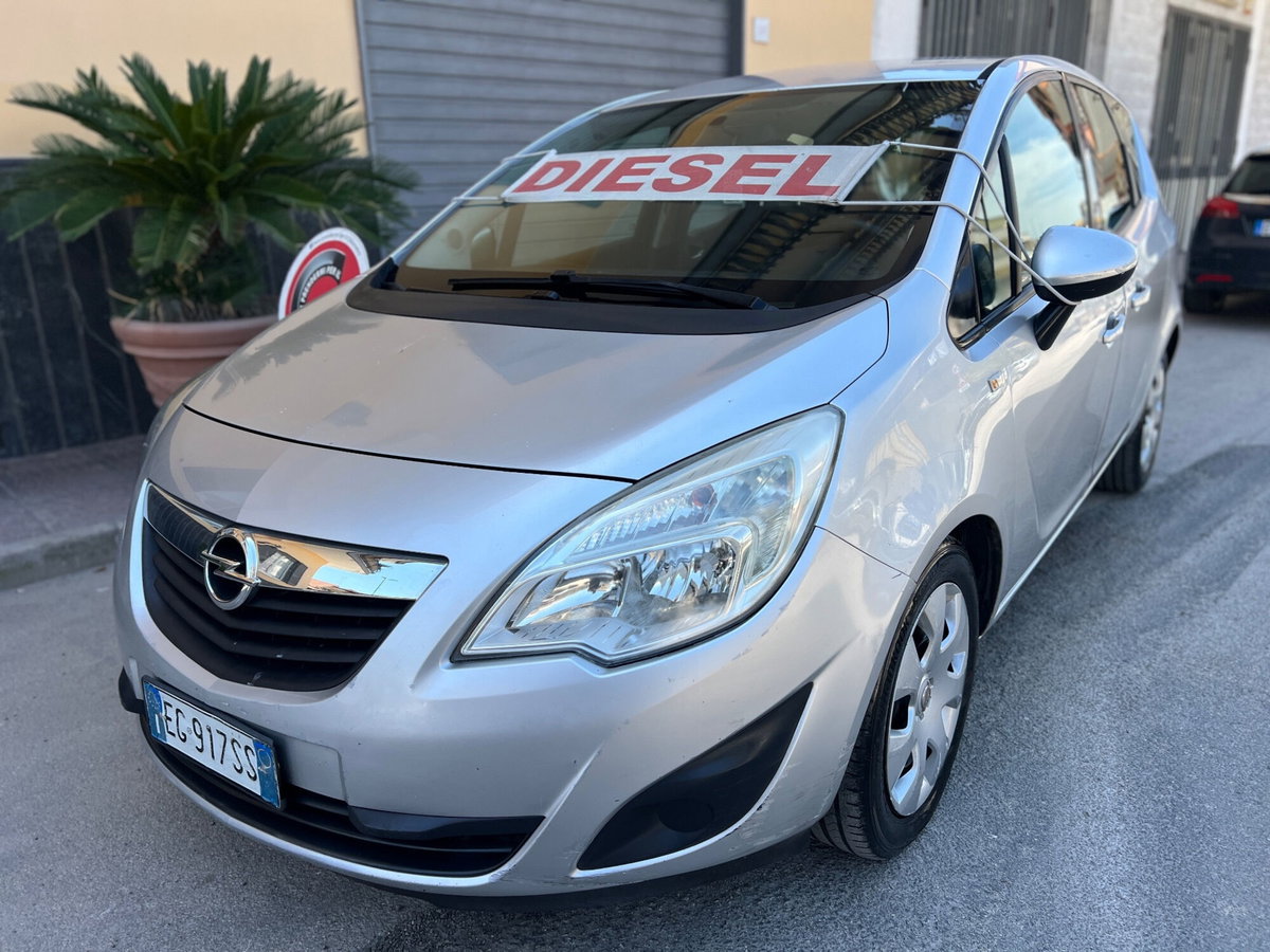 Opel Meriva 1.3 CDTI 95CV ecoFLEStart&Stop Cosmo (3)