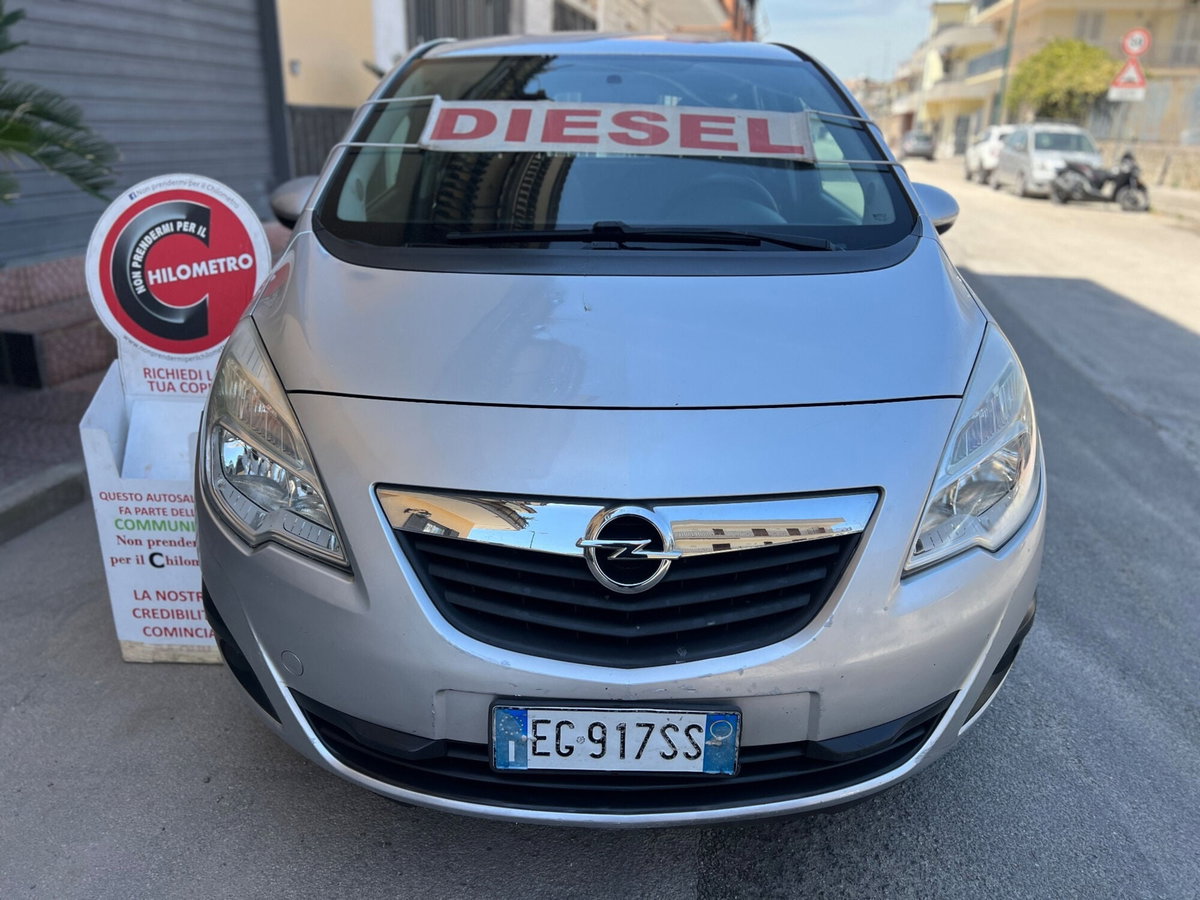 Opel Meriva 1.3 CDTI 95CV ecoFLEStart&Stop Cosmo (5)