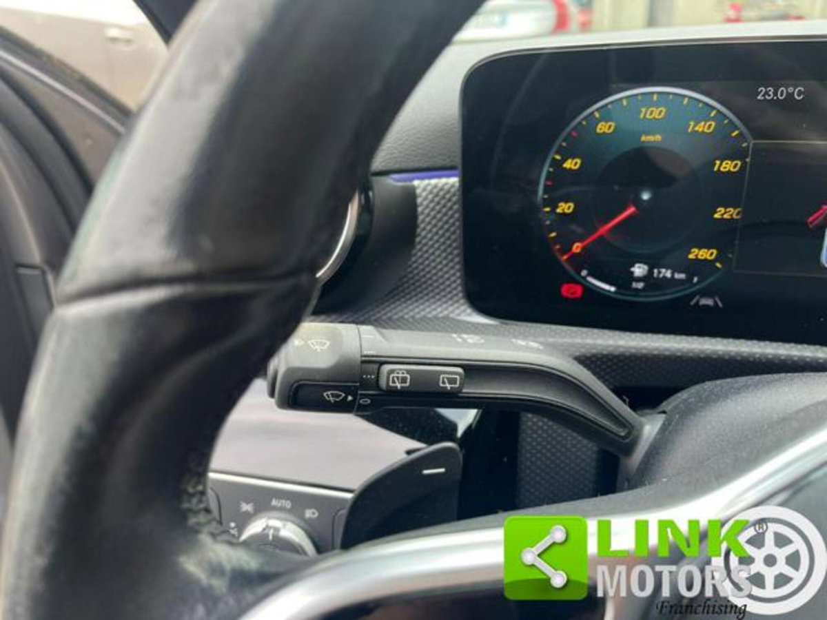 Mercedes-Benz Classe A 200 Automatic 4Matic Sport (19)