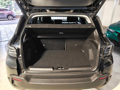 Jeep Avenger 1.2 turbo Summit fwd 100cv (17)