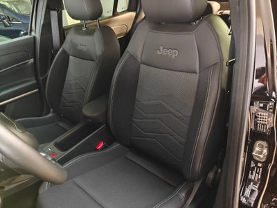 Jeep Avenger 1.2 turbo Summit fwd 100cv (6)