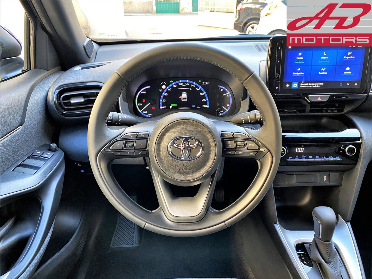 Toyota Yaris Cross Active fwd 115cv e-cvt (11)
