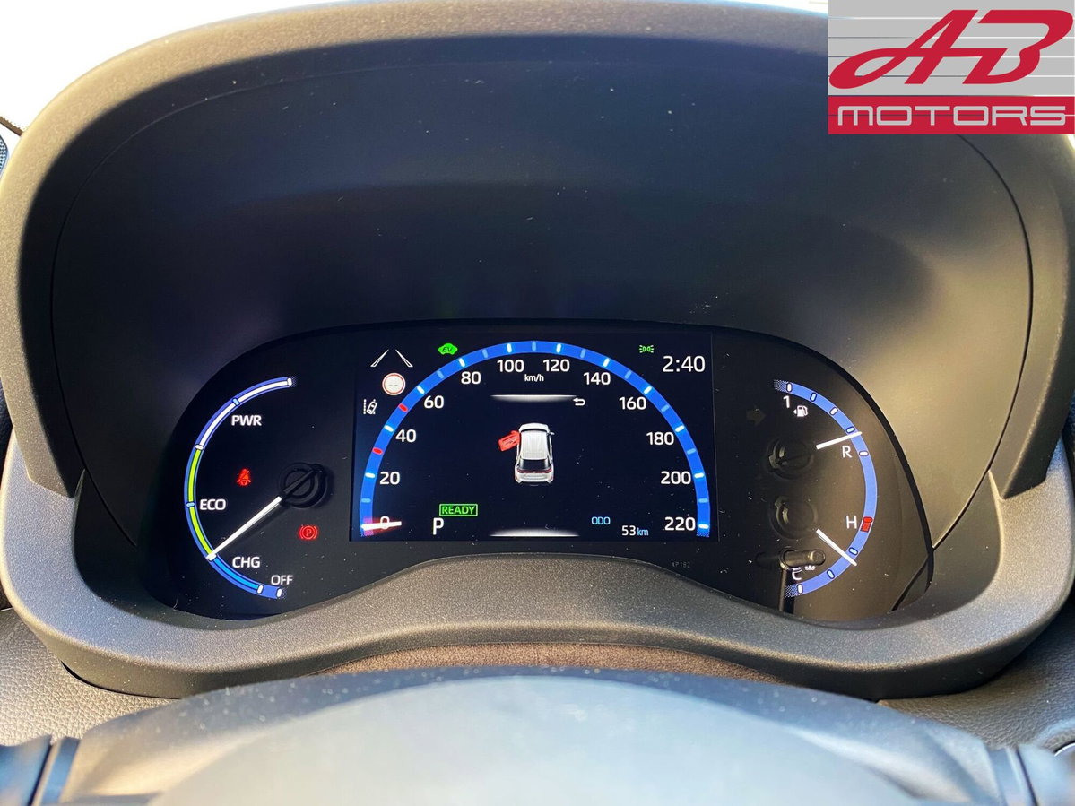 Toyota Yaris Cross Active fwd 115cv e-cvt (12)