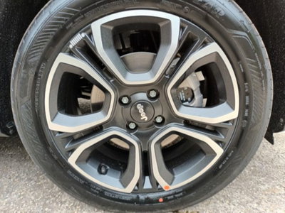 Jeep Avenger 1.2 turbo Summit fwd 100cv (17)