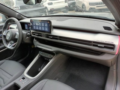 Jeep Avenger 1.2 turbo Summit fwd 100cv (9)