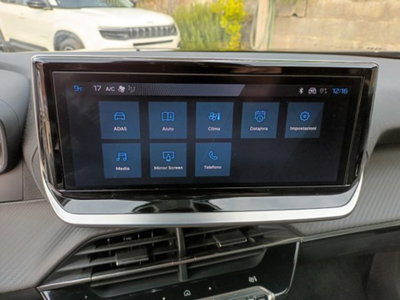 Peugeot 2008 PureTech 100 S&S Allure (11)