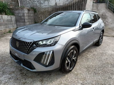 Peugeot 2008 PureTech 100 S&S Allure (2)