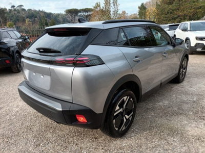Peugeot 2008 PureTech 100 S&S Allure (4)