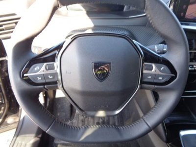Peugeot 2008 PureTech 100 S&S Allure (9)