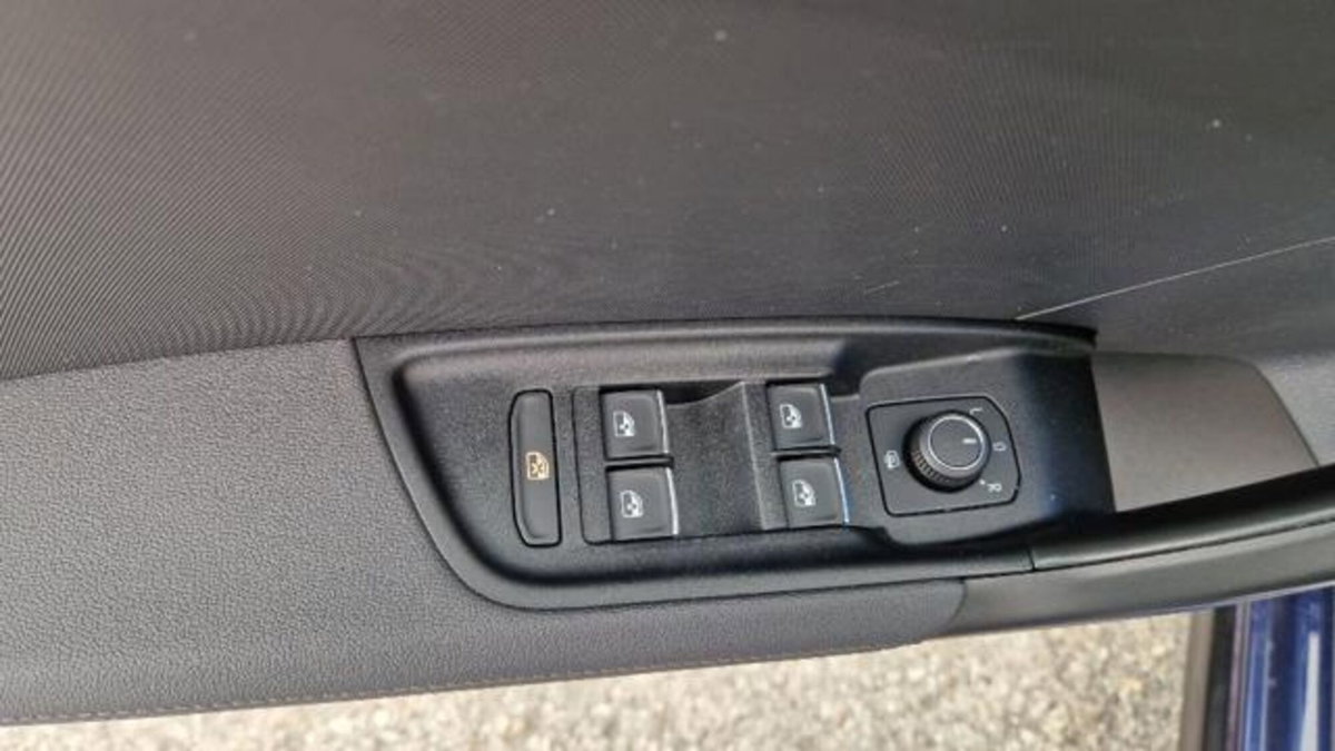 Audi A1 Sportback 30 TFSI S tronic Identity Black (6)