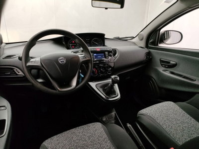 Lancia Ypsilon 1.2 69 CV 5 porte GPL Ecochic Elefantino Blu (11)