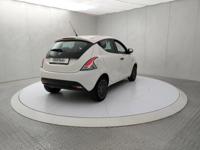 Lancia Ypsilon 1.2 69 CV 5 porte GPL Ecochic Elefantino Blu (4)