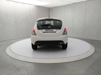 Lancia Ypsilon 1.2 69 CV 5 porte GPL Ecochic Elefantino Blu (5)