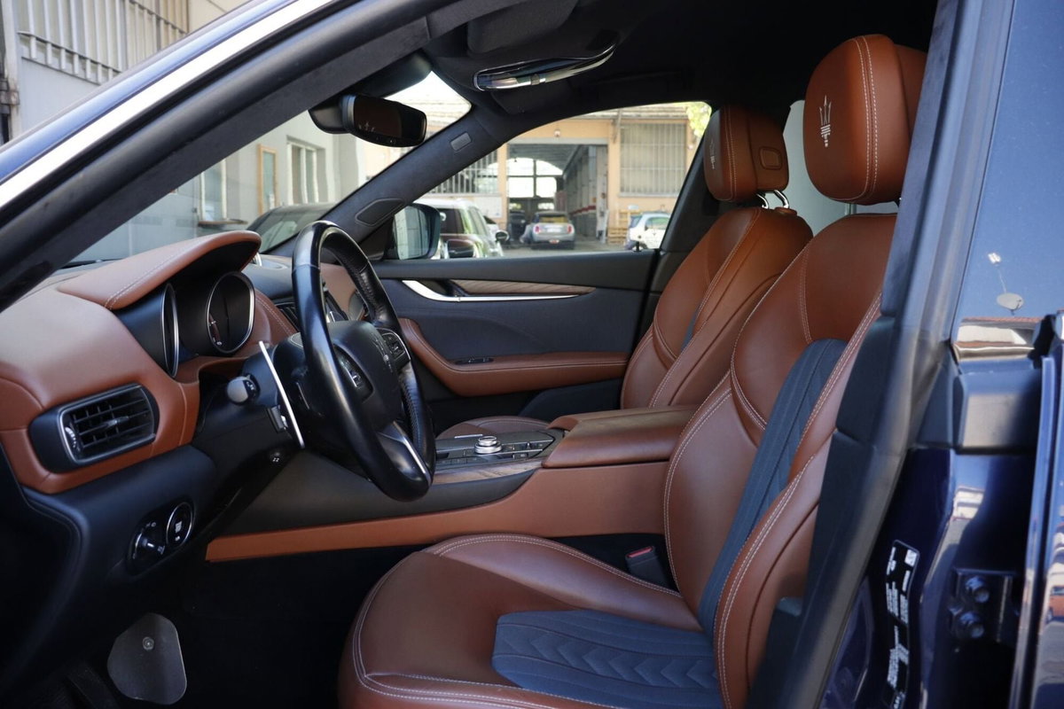 Maserati Levante Levante V6 Diesel 275 CV AWD Granlusso (10)