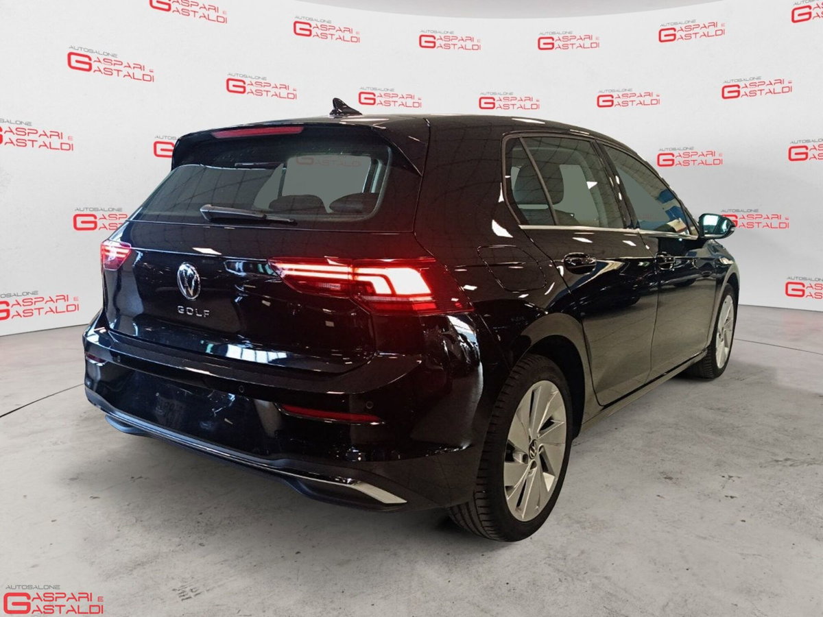 Volkswagen Golf 2.0 TDI 150 CV DSG SCR Style (3)