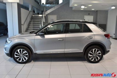 Volkswagen T-Roc 1.5 tsi Style dsg (2)