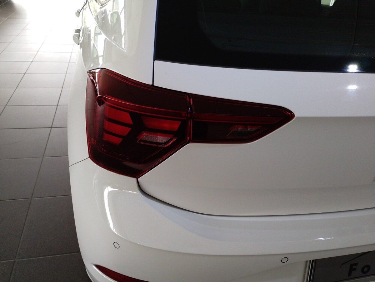 Volkswagen Polo 1.0 EVO (10)