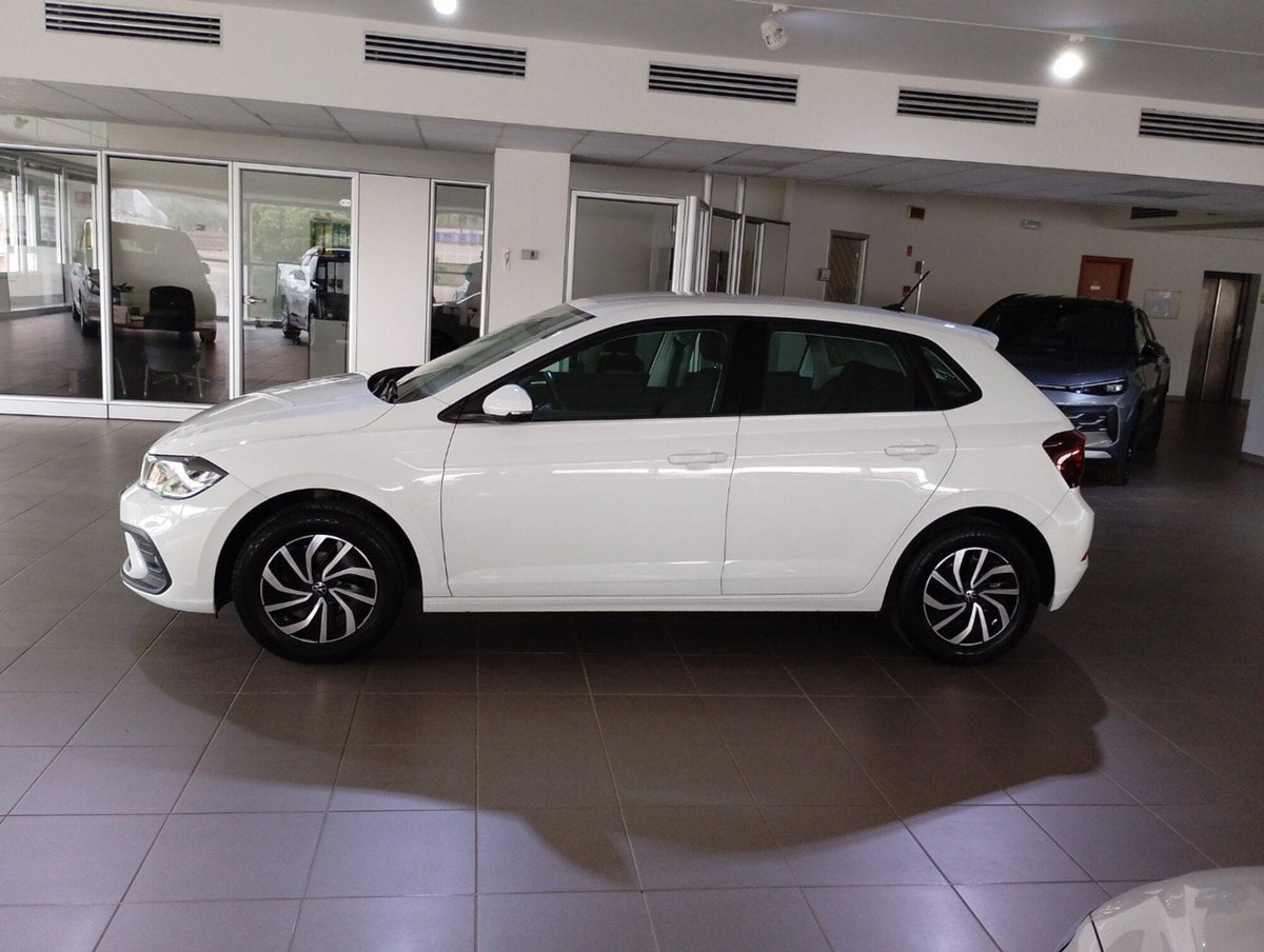 Volkswagen Polo 1.0 EVO (3)