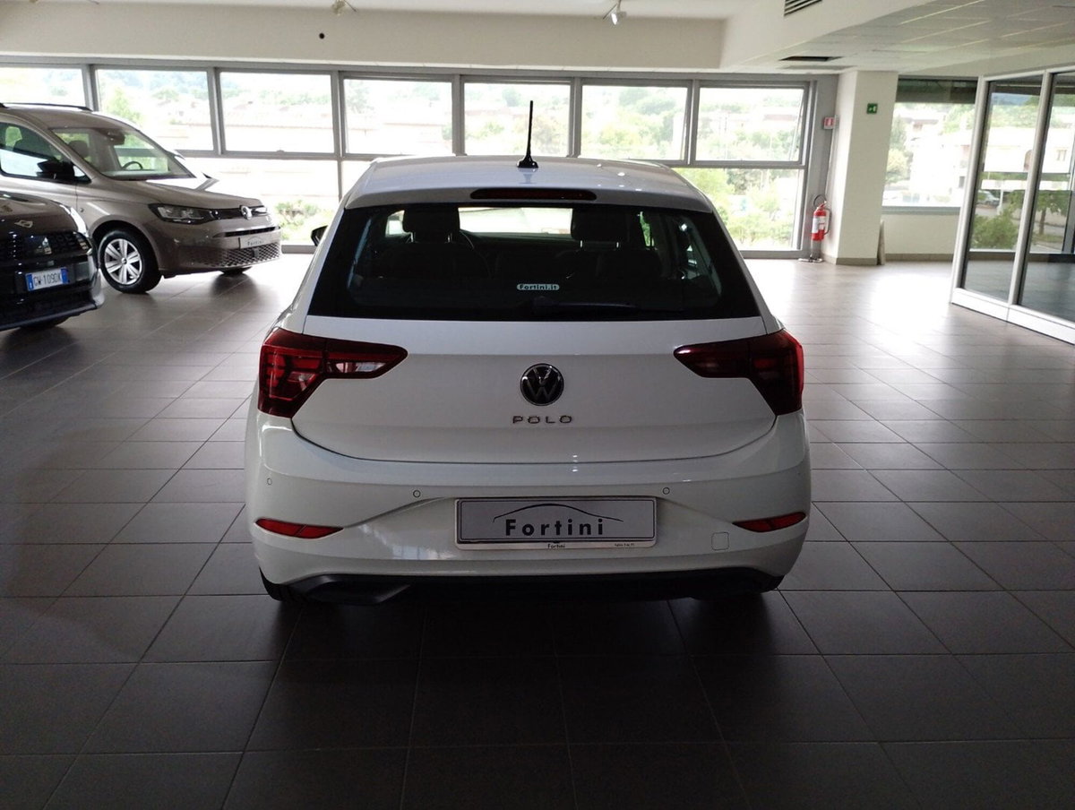 Volkswagen Polo 1.0 EVO (5)