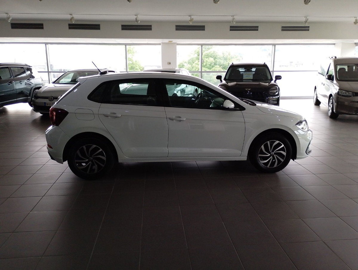 Volkswagen Polo 1.0 EVO (7)