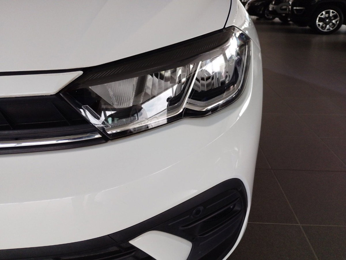 Volkswagen Polo 1.0 EVO (9)