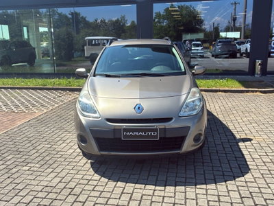 Renault Clio SporTour 1.2 16V SporTour Confort (3)