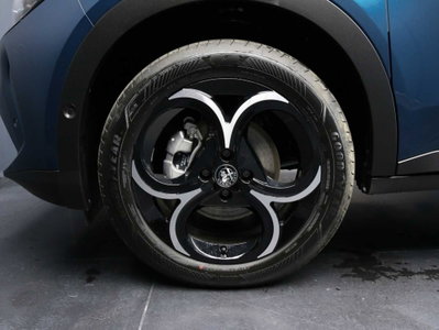 Alfa Romeo Junior 1.2 ibrida Sport Speciale 145cv edct6 (7)