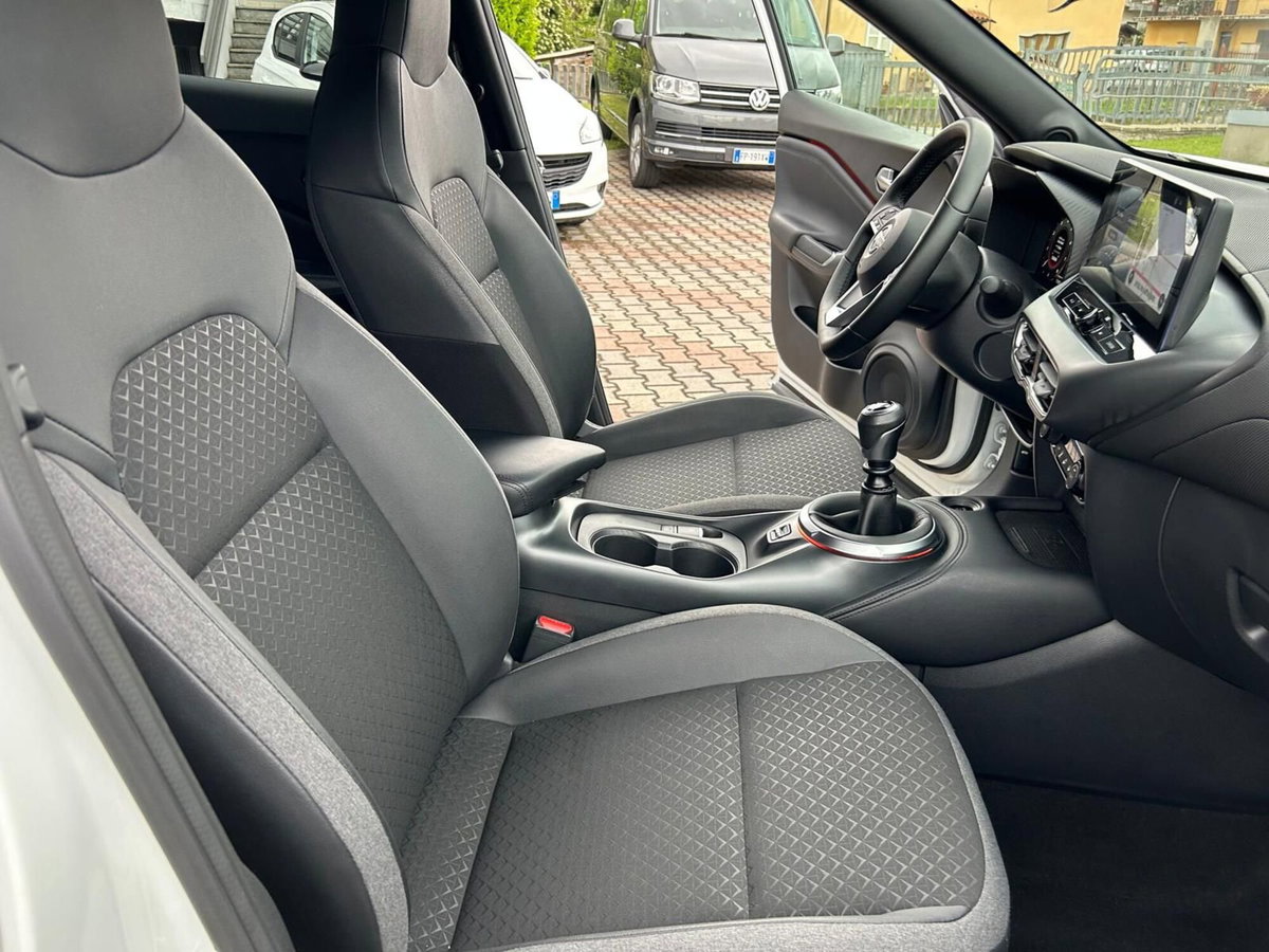 Nissan Juke 1.0 dig-t N-Connecta 114cv dct (15)