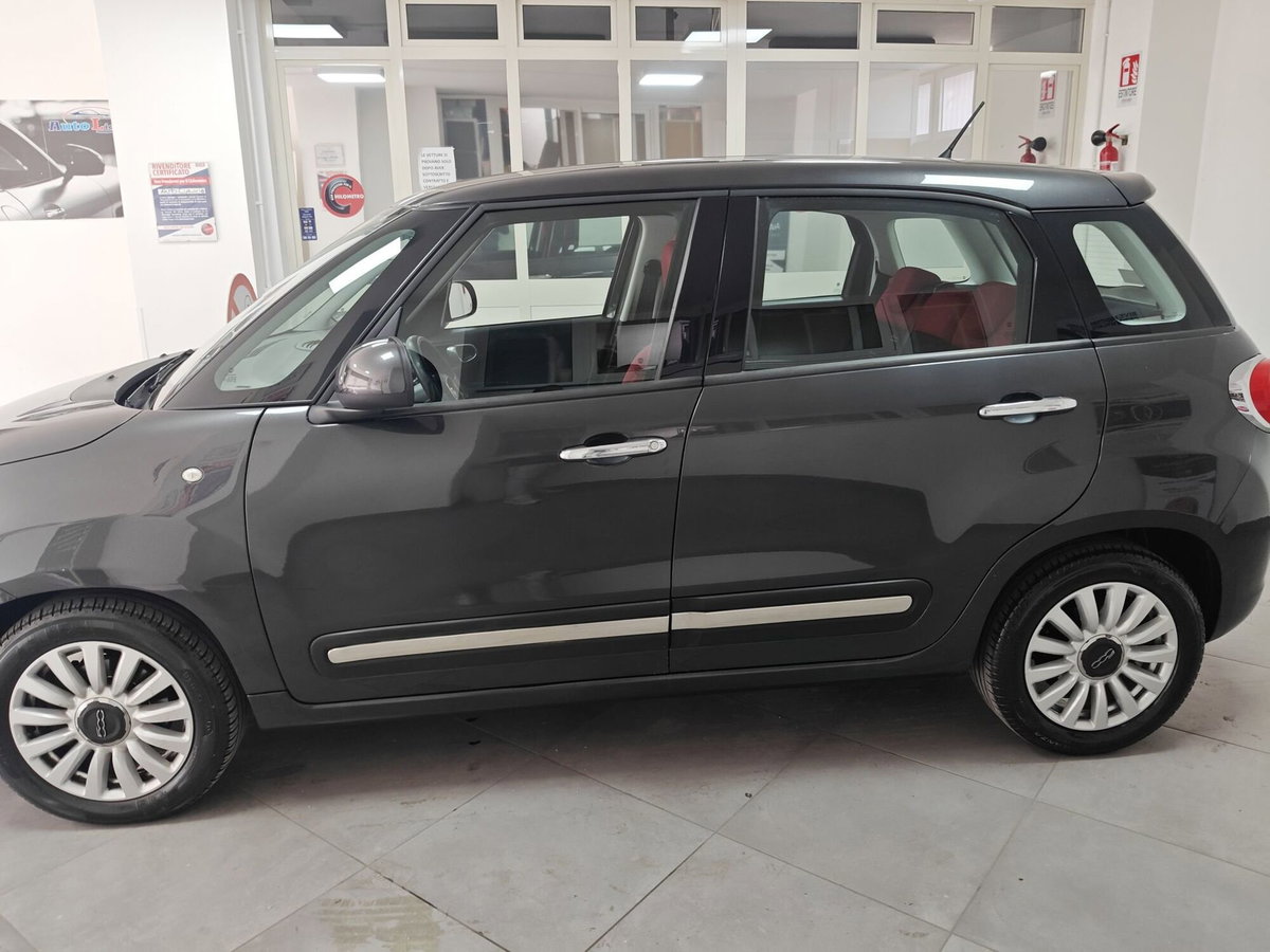 Fiat 500L 1.4 95 CV Easy (3)
