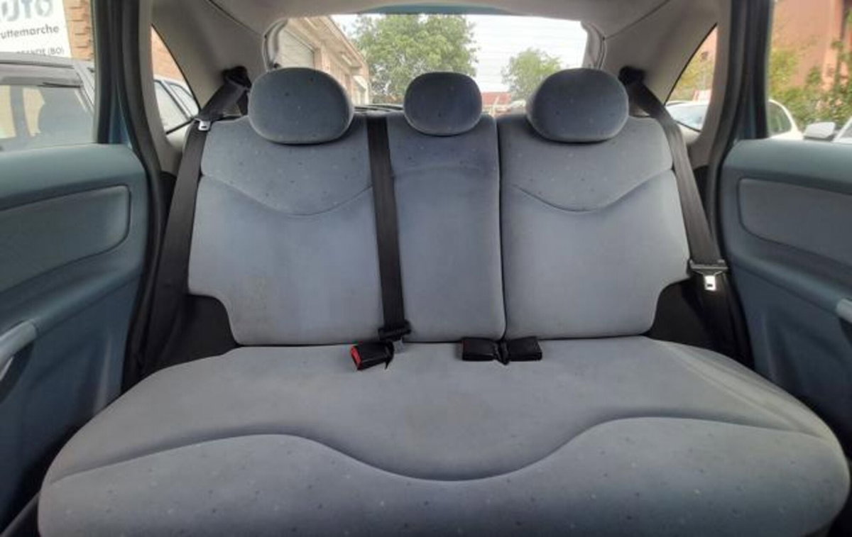 Citroen C3 1.1 airdream Elegance (11)