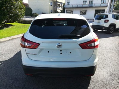 Nissan Qashqai 1.2 DIG-T Acenta (4)