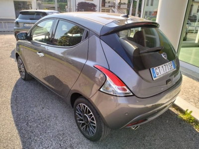 Lancia Ypsilon 1.0 FireFly 5 porte S&S Hybrid Ecochic A. Ferretti (7)