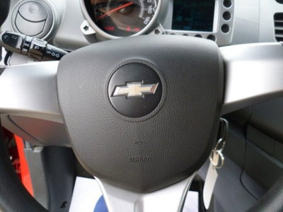 Chevrolet Spark 1.0 LS Plus (12)