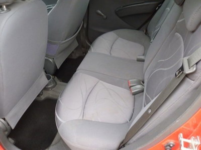 Chevrolet Spark 1.0 LS Plus (5)