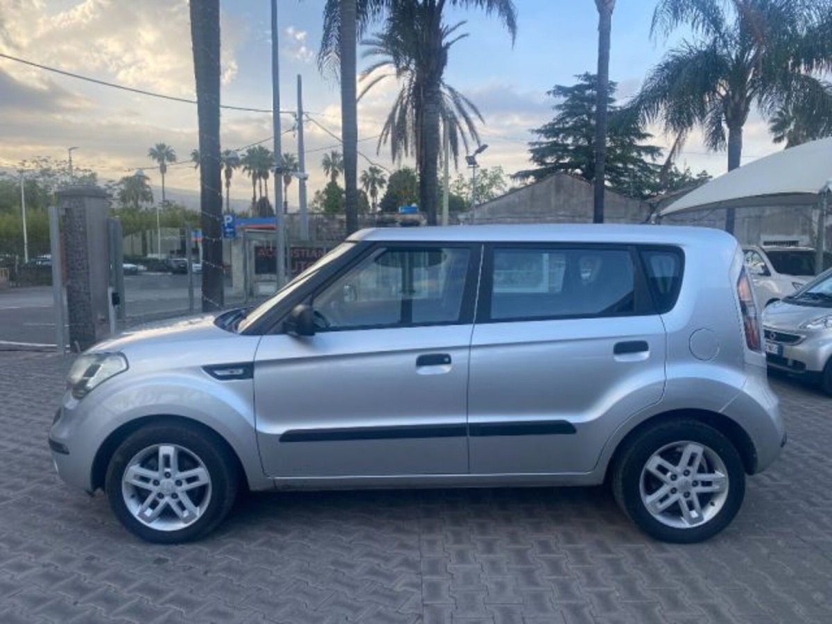 Kia Soul 1.6 CRDi VGT Active (11)
